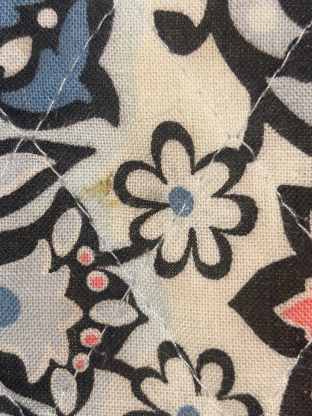 VERA BRADLEY…CANVAS WRISTLET/WALLET LOTS OF GRAYS LIGHT BLUE BLACK PINK BEIGE